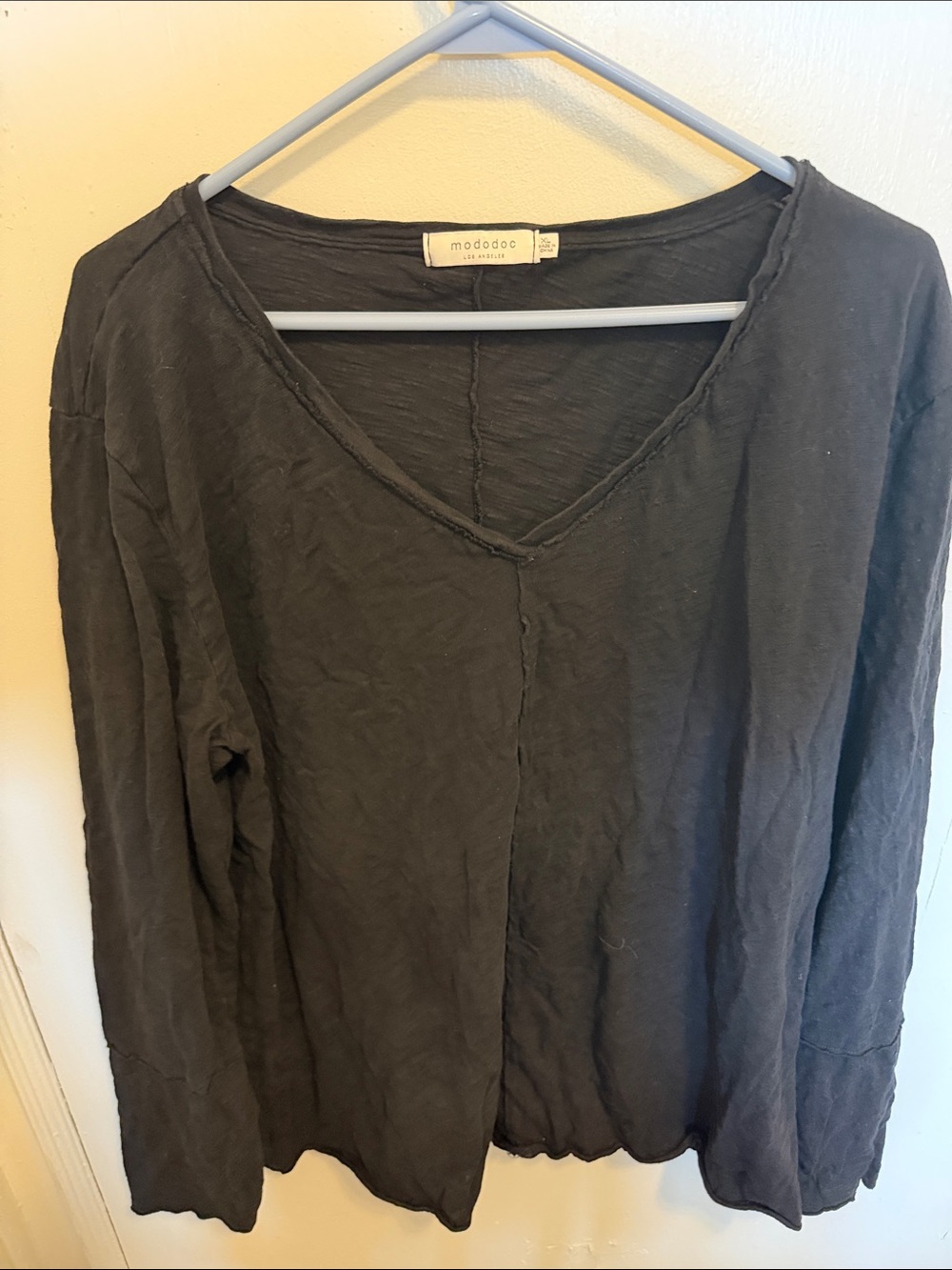 mododoc Black Long-Sleeve V-Neck Top